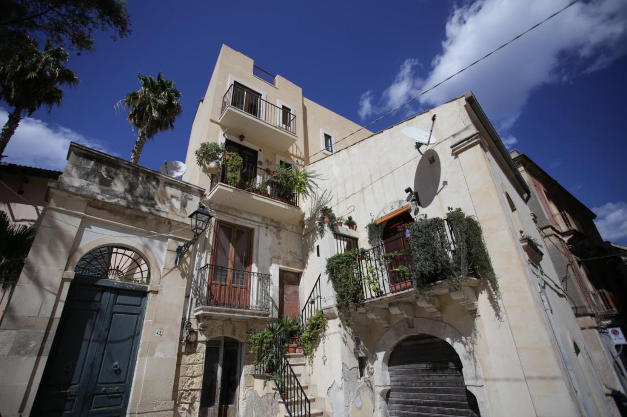 Apt Ines By Dimore In Sicily Syracuse Luaran gambar